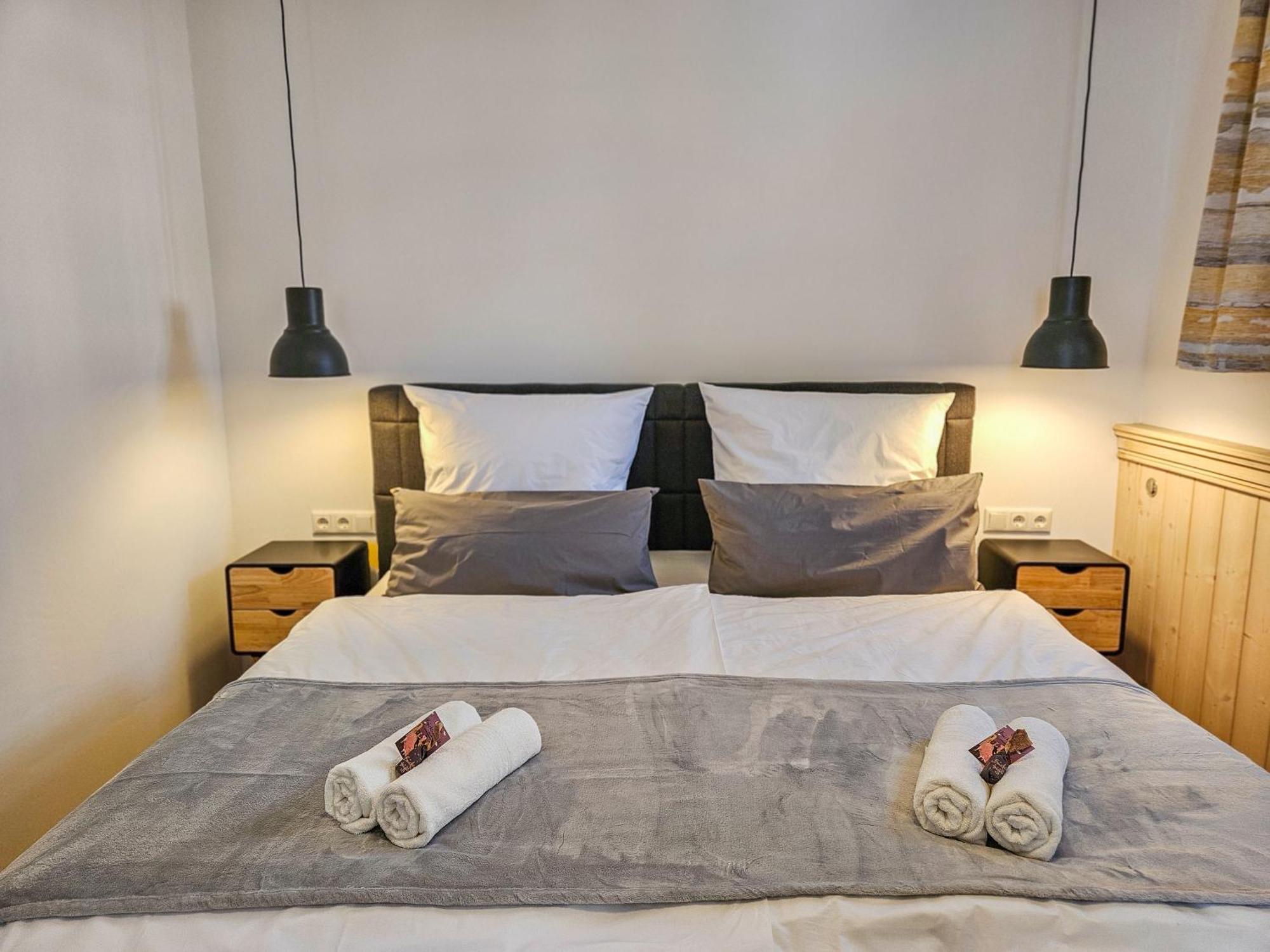 Micasa Rooms - Altbauflair Im Denkmal, Parken, Nahe Messe - Ega - Mdr Эрфурт Экстерьер фото